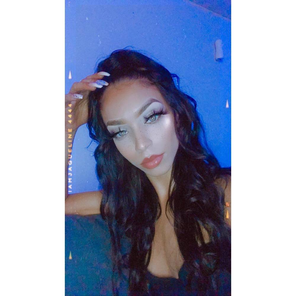 Meet your Posher, Julissa